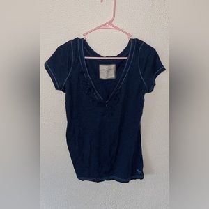 Abercrombie & Fitch V-Neck